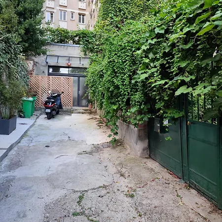 Loft Centre Face Au Parc Des Buttes Chaumont פריז